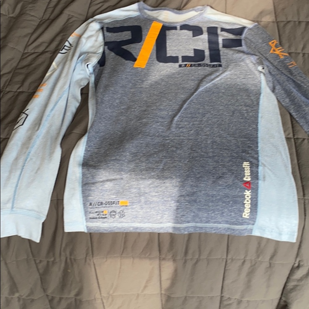 Reebok long sleeve shirt